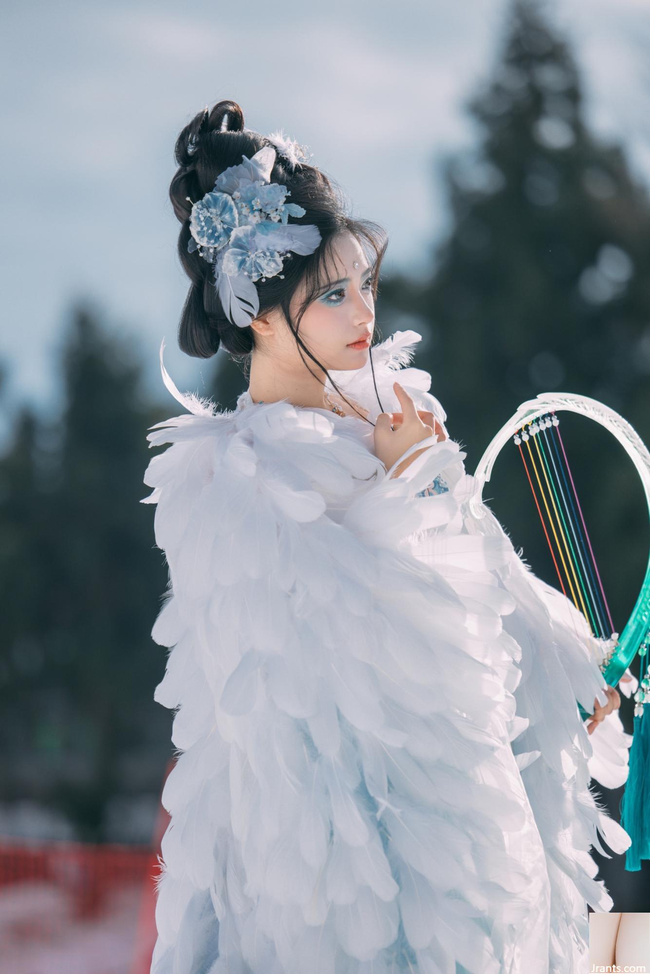 Cần cẩu trong tuyết giữ một con nai (22p) - Ảnh 5