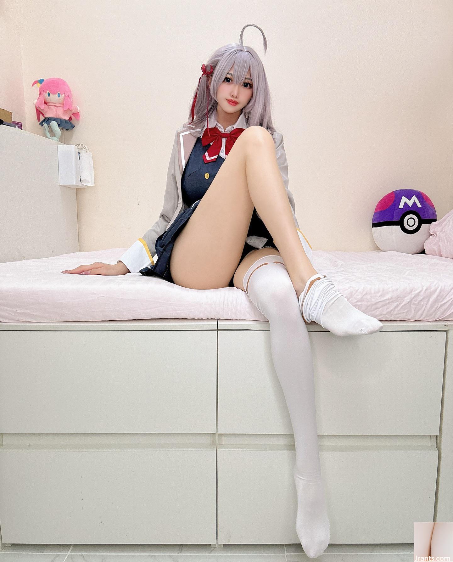 “Nicky_linqi” Túi vú trắng và mềm được hiển thị đầy đủ (23p)