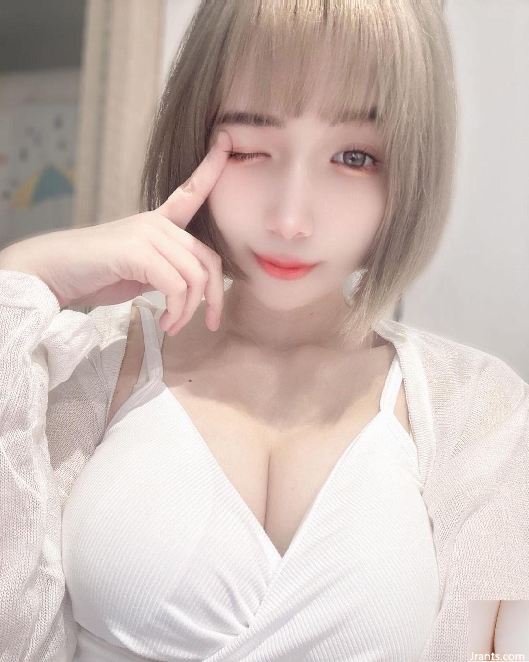 “Một người đi một” rất nóng và làm hài lòng mắt (24p) - Ảnh 14