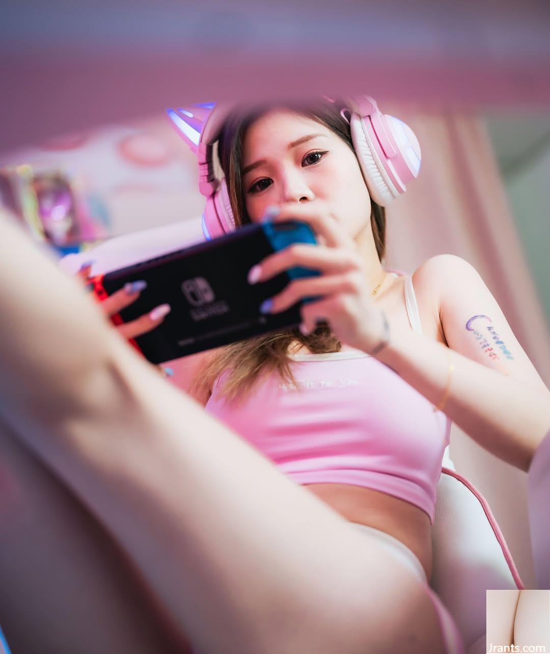 Vòng eo mỏng và ngực “lê” với Slim Foses siêu quyến rũ (19P) - Ảnh 9