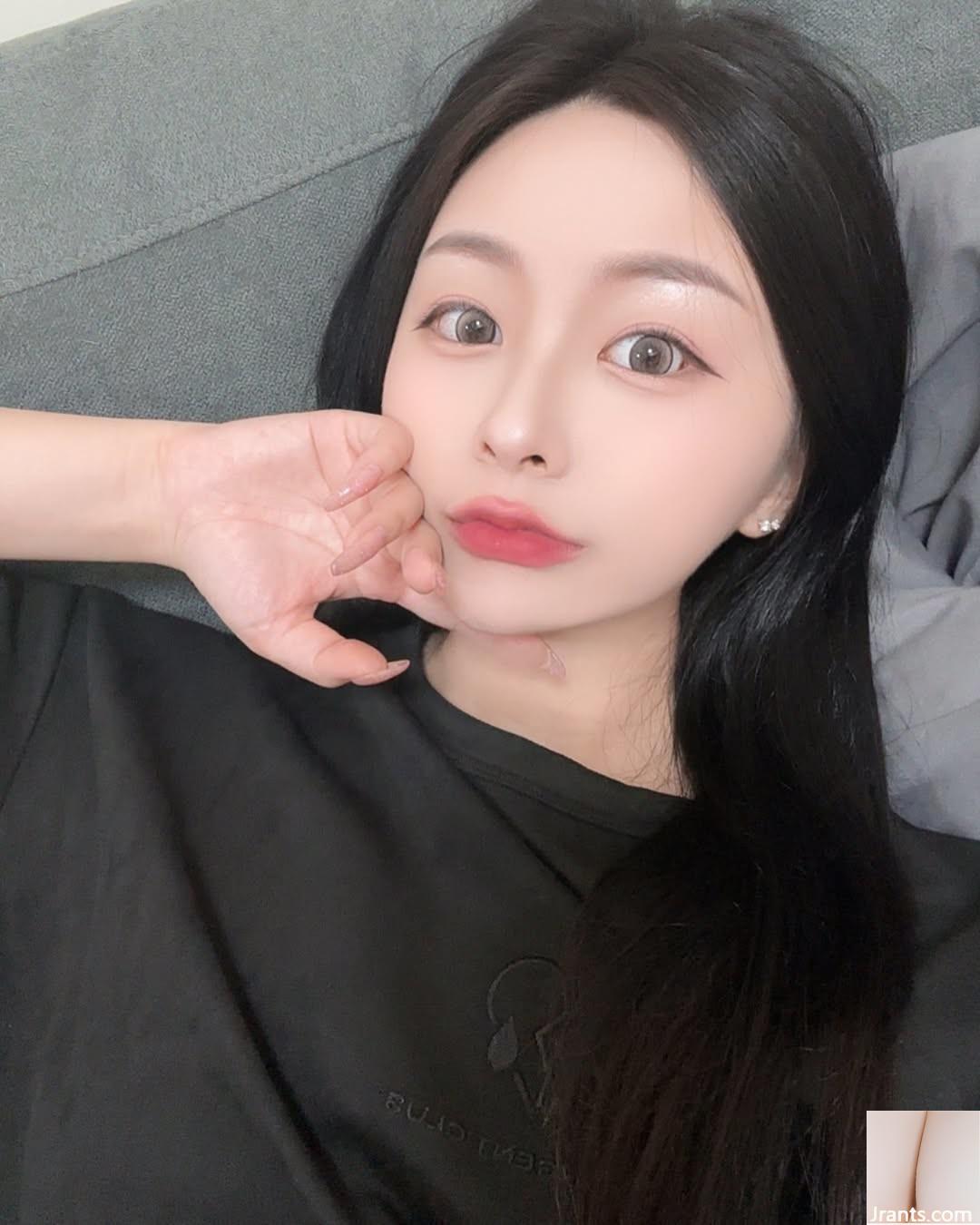 Phát thanh viên trực tiếp ngọt ngào “Bei?(z)” khoe thân hình trắng trẻo, dịu dàng và toàn thân dữ dằn (10P) - Ảnh 6