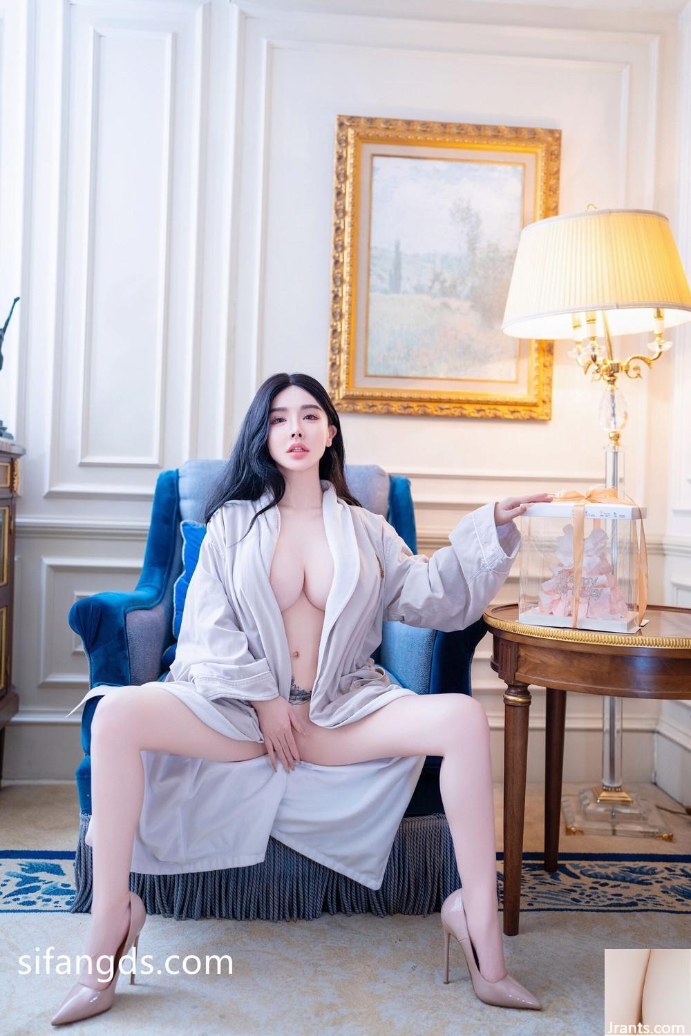 “Mua sắm và chia sẻ riêng” của Pan Siqin