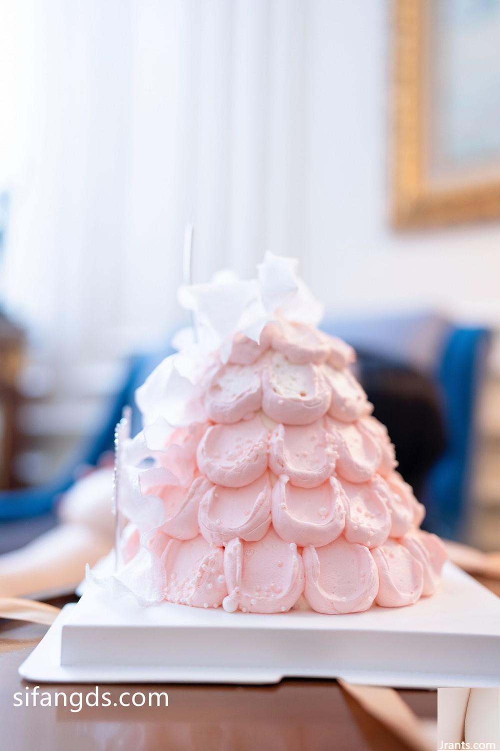 “Mua sắm và chia sẻ riêng” của Pan Siqin - Ảnh 15