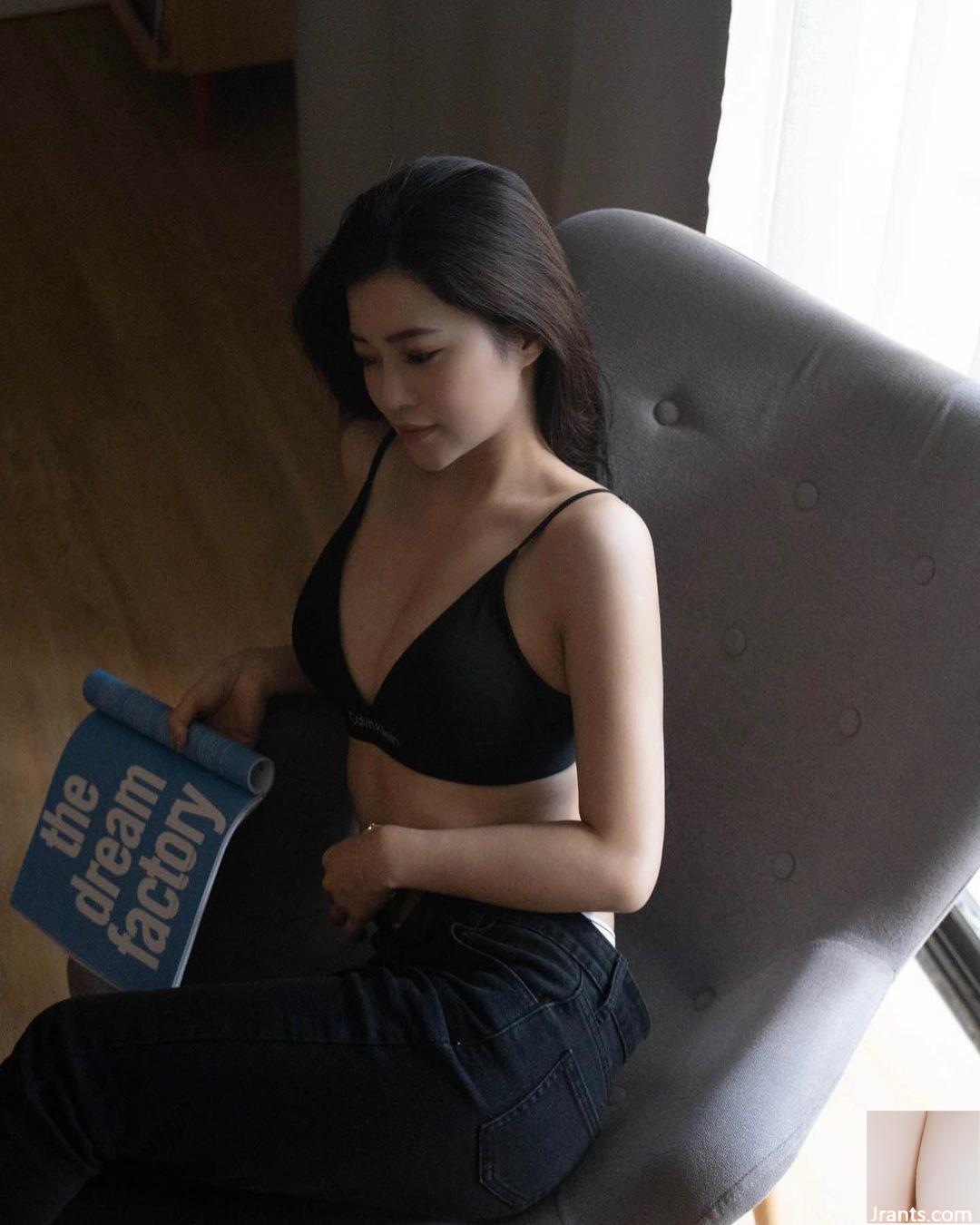 Những con nai bên trong va vào “Lilian” và có đường cong cơ thể rất mạnh (21p) - Ảnh 13