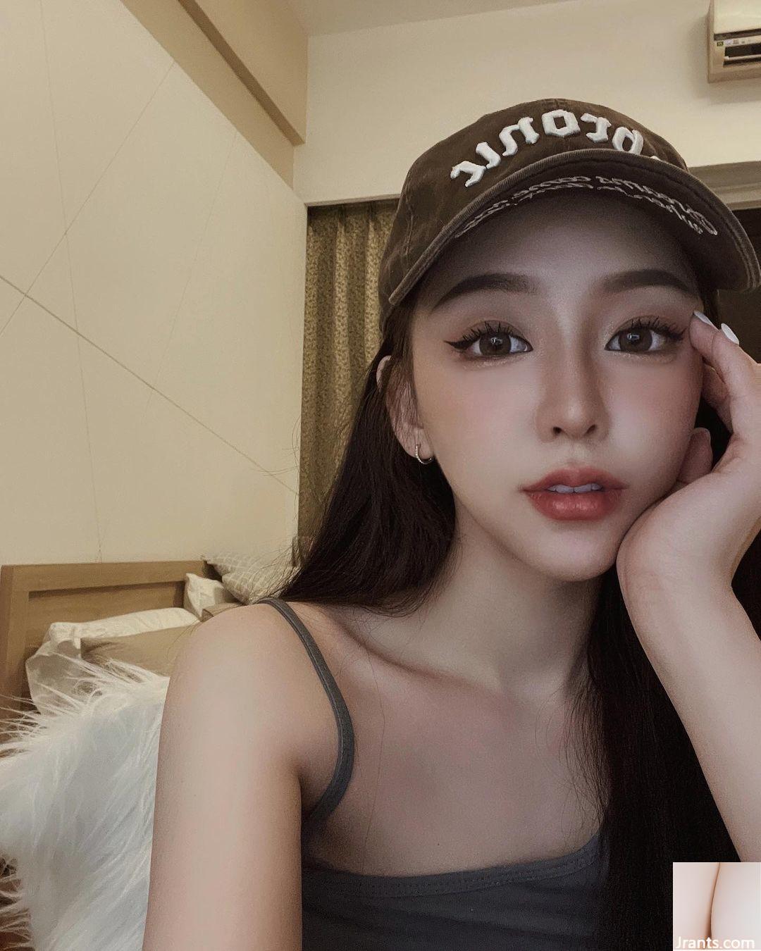 Những nụ cười ngọt ngào và sự quyến rũ (Yami) Thật khó để che giấu sự phấn khích của bạn chỉ bằng cách nhìn vào nó (18p)