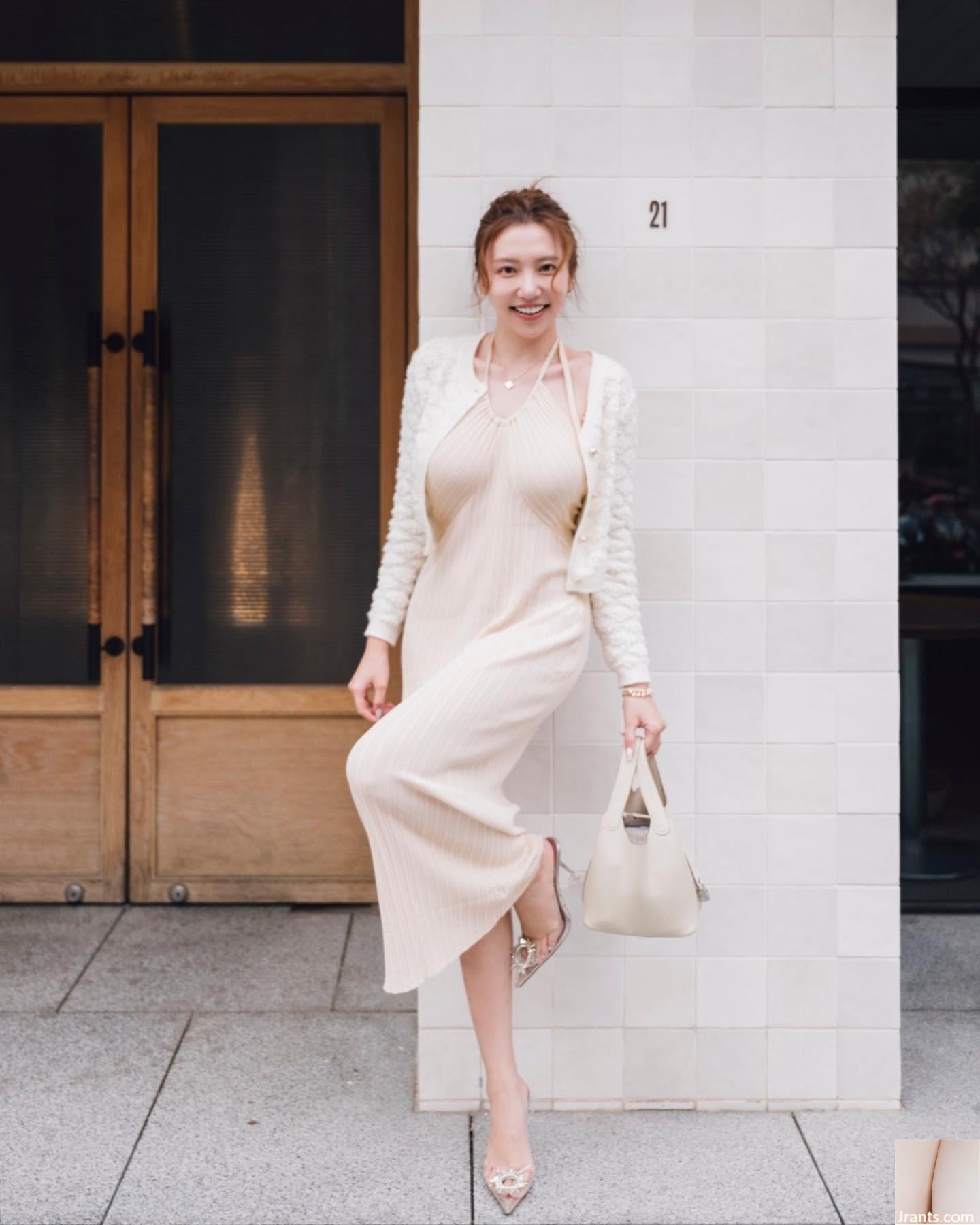 Những bức ảnh đẹp của “Qiqi” trong cơ thể nóng bỏng làm dịu cơ thể và tâm trí (22p) - Ảnh 11