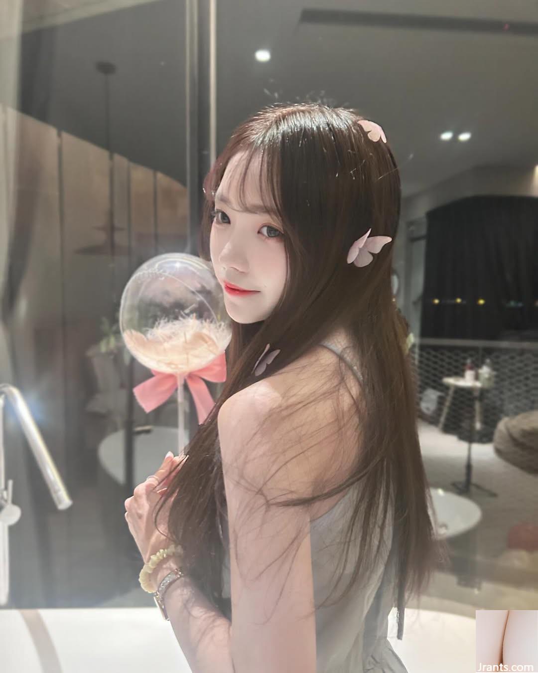 “Chichi” có bộ ngực trắng nõn và thân hình quỷ dị không còn che giấu (10P) - Ảnh 9