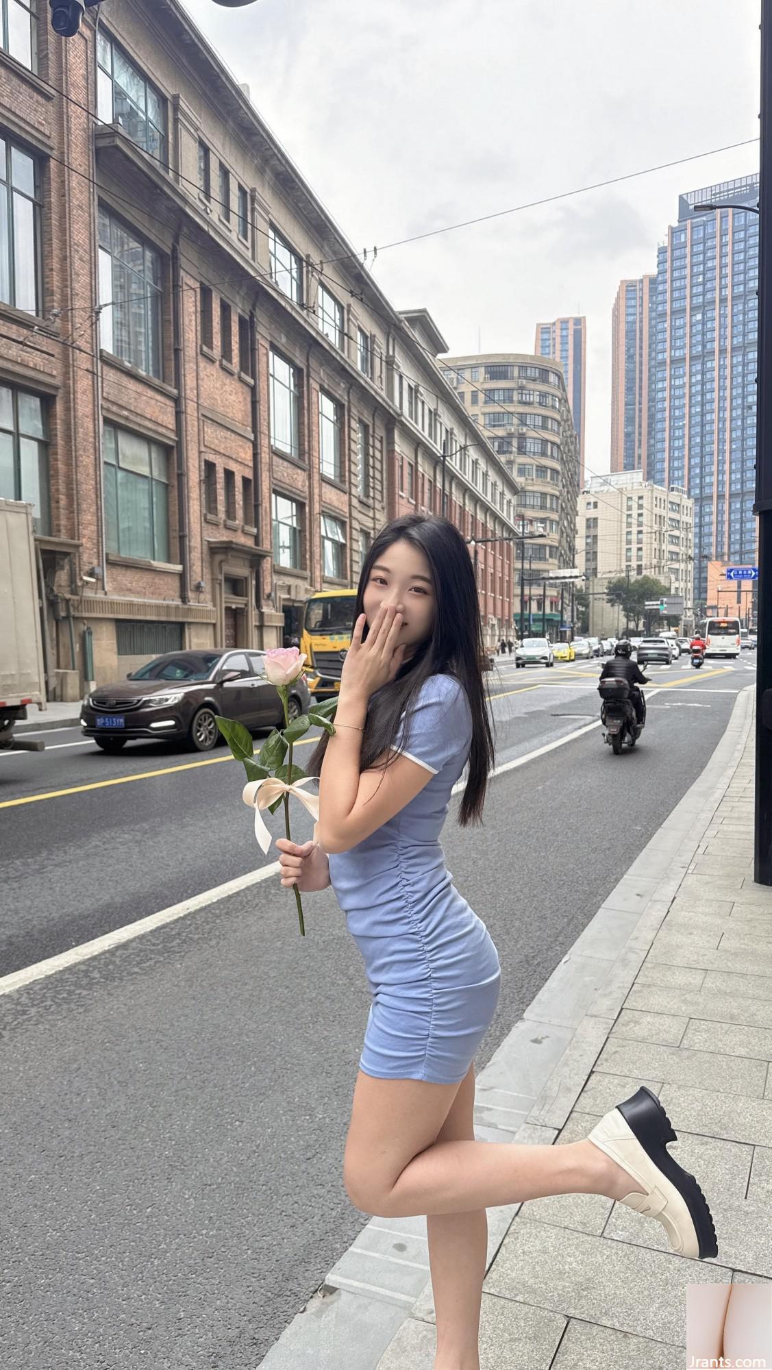 “Littleberry Y tá” có một hình dáng hoàn hảo và quyến rũ, khiến mọi người cảm thấy rất tức giận (26p) - Ảnh 2