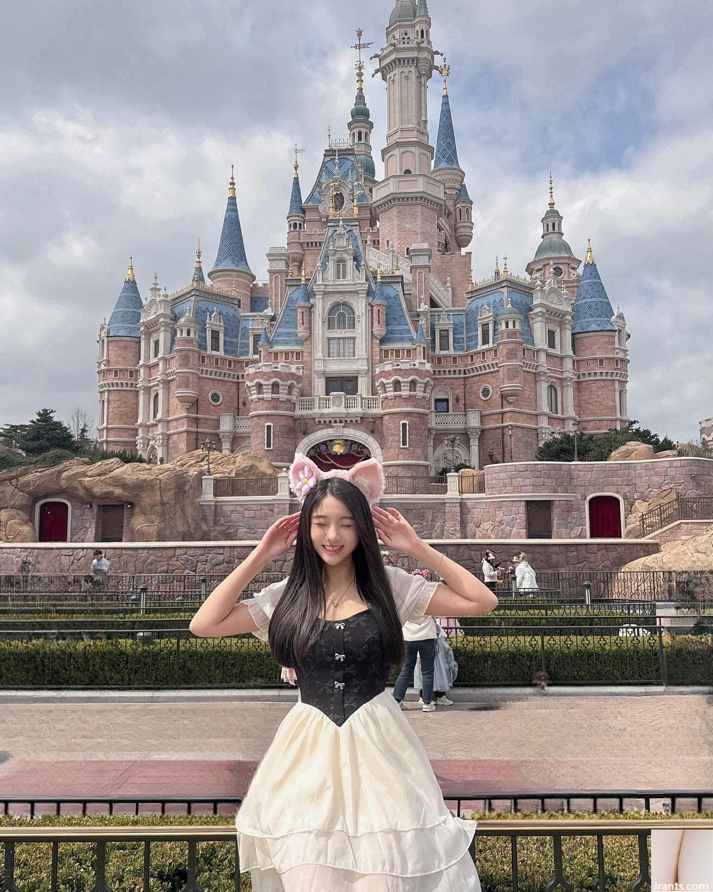 “Littleberry Y tá” có một hình dáng hoàn hảo và quyến rũ, khiến mọi người cảm thấy rất tức giận (26p) - Ảnh 8