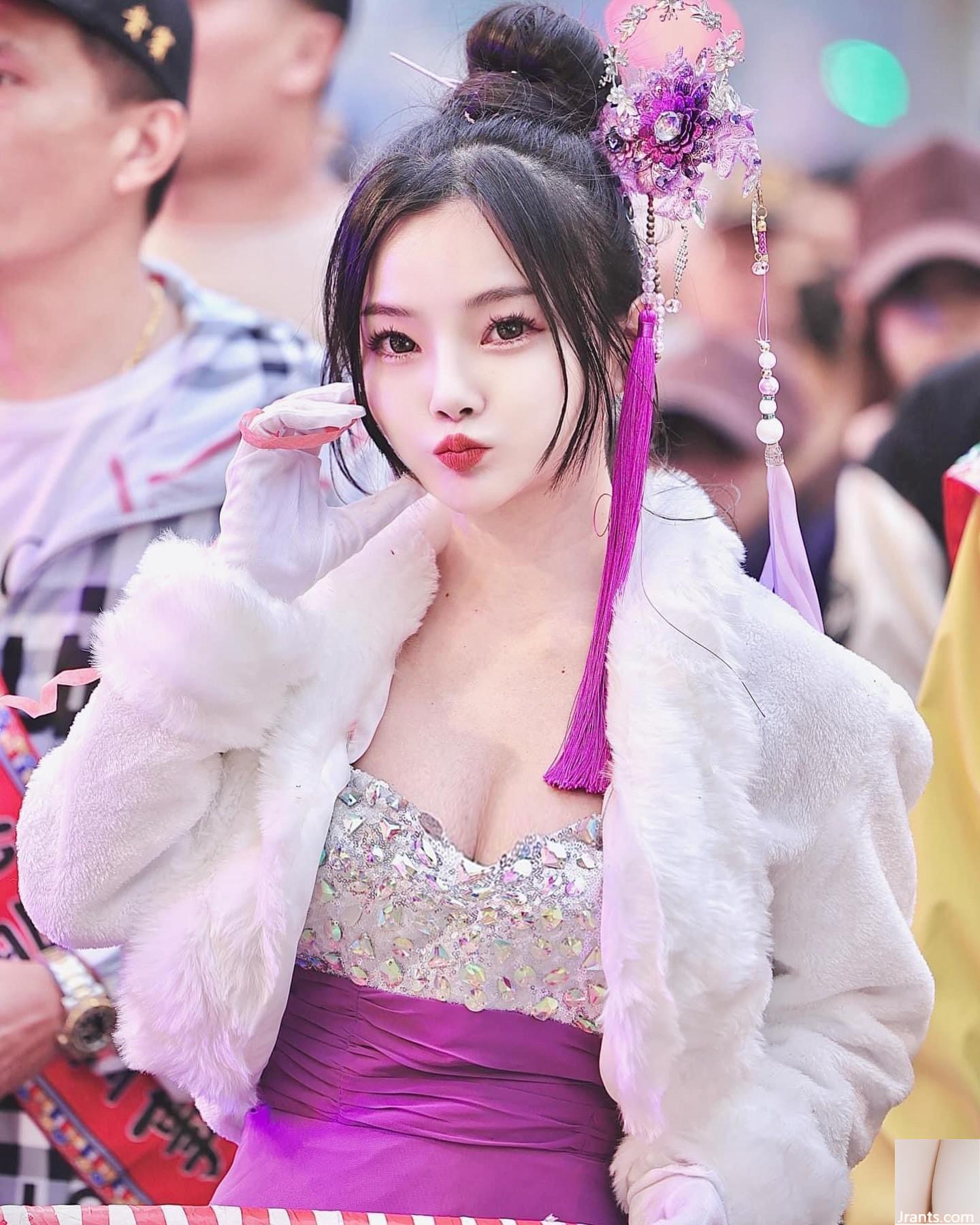 “Yan Luoxi” ngực tròn khiến mọi người không thể dừng lại (17p) - Ảnh 4