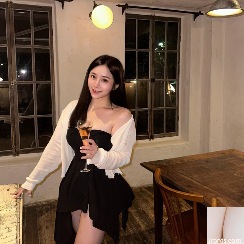 Cô gái xinh đẹp với tính khí “Linlin__025” có những đặc điểm trên khuôn mặt tinh khiết và tinh tế (16p) - Ảnh 2