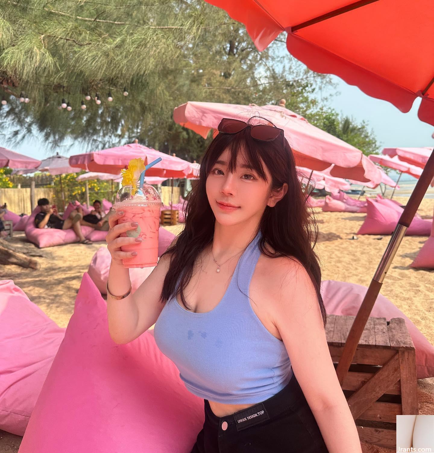 Cô gái xinh đẹp với tính khí “Linlin__025” có những đặc điểm trên khuôn mặt tinh khiết và tinh tế (16p) - Ảnh 4