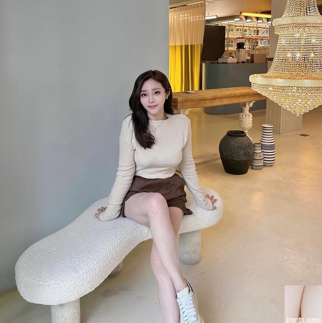 Cô gái xinh đẹp với tính khí “Linlin__025” có những đặc điểm trên khuôn mặt tinh khiết và tinh tế (16p) - Ảnh 6