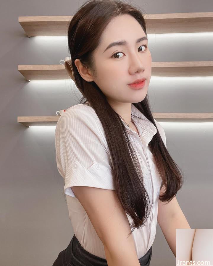 Mặt trước và mặt sau quá hấp dẫn.