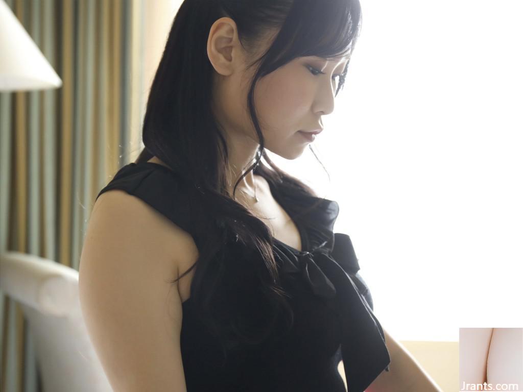 Akagi Yuuki (Sách chính thức của vợ Mai) Một người phụ nữ đã kết hôn muốn bị sỉ nhục (51p) - Ảnh 10