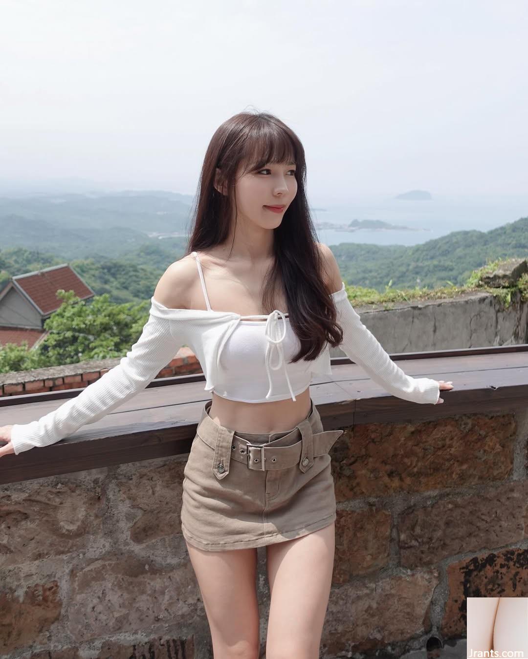 Giải phóng sexy “em gái sinh đôi 77” Nụ cười bất khả chiến bại làm tan chảy trái tim bạn (23p) - Ảnh 13