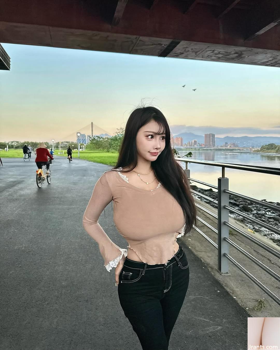 Skin-White Skin Tang Tang “Nữ AI” khuôn mặt dễ thương tự nhiên (19p)