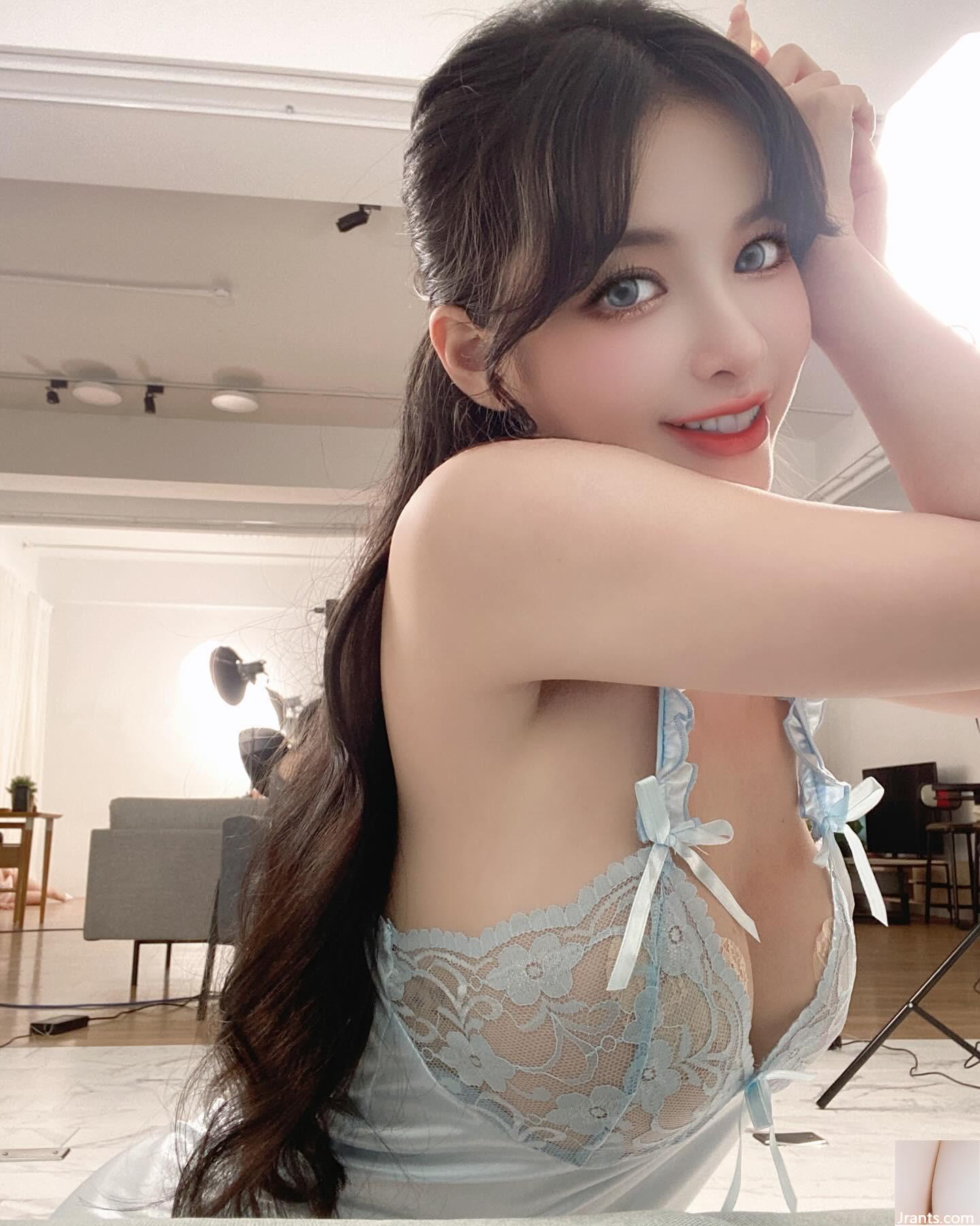 Eo thon và bộ ngực lớn “Ziyun Nina” Tính khí giống như nữ hoàng (21p) - Ảnh 18