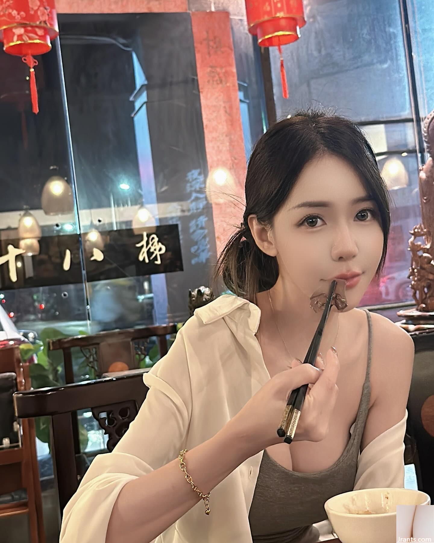 “Yanyan” đẹp và dễ thương có một hình dáng và ngoại hình tốt hơn thế (13p) - Ảnh 2