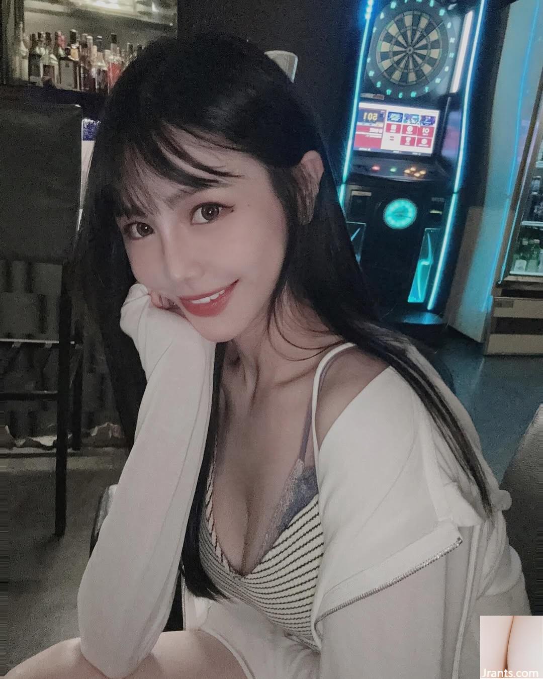 Sức hấp dẫn của thân hình nóng bỏng của “Zhu Zhu” khiến người ta không thể tự giải thoát (10P) - Ảnh 3