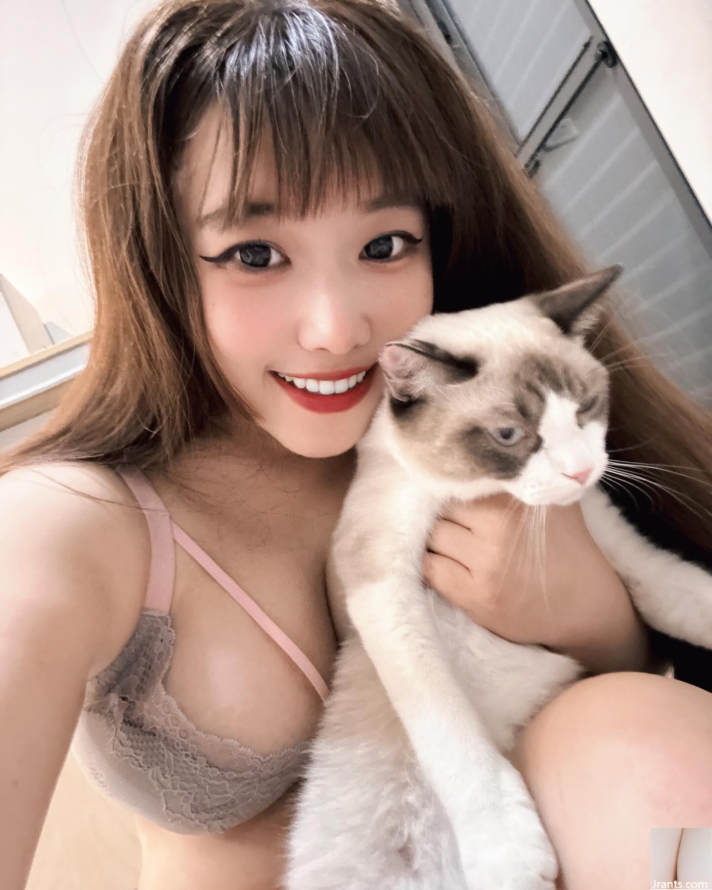 Da trắng và vẻ ngoài đẹp “Emma_Ouyang” với một cái nhìn quyến rũ trái tim của bạn (20p) - Ảnh 8