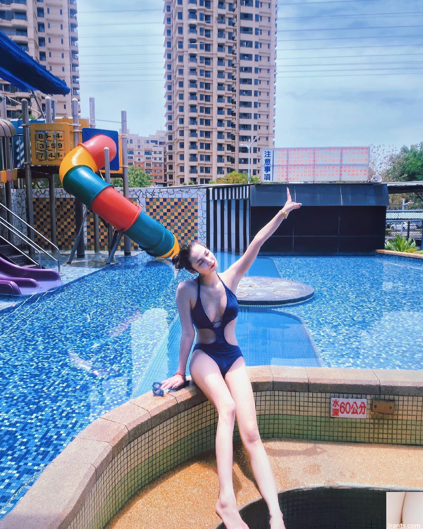 “Mom My Scorpio” Skin-White Skin cho thấy sự hấp dẫn và gợi cảm (10p) - Ảnh 7