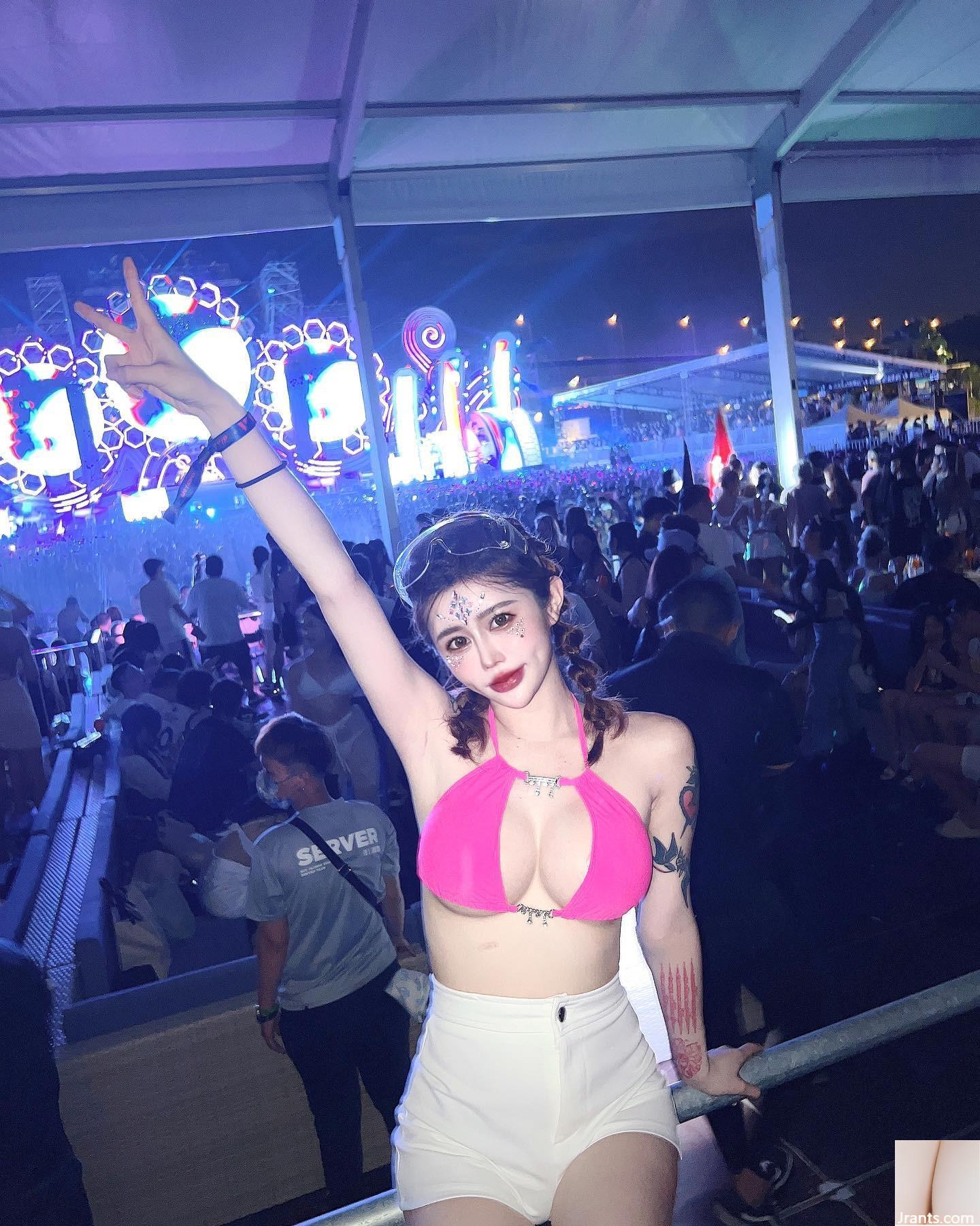 Bức tranh rất hấp dẫn đến nỗi “Xiao Zhang Baby” là một cô gái xinh đẹp với một album tuyệt đẹp) (14p) - Ảnh 7