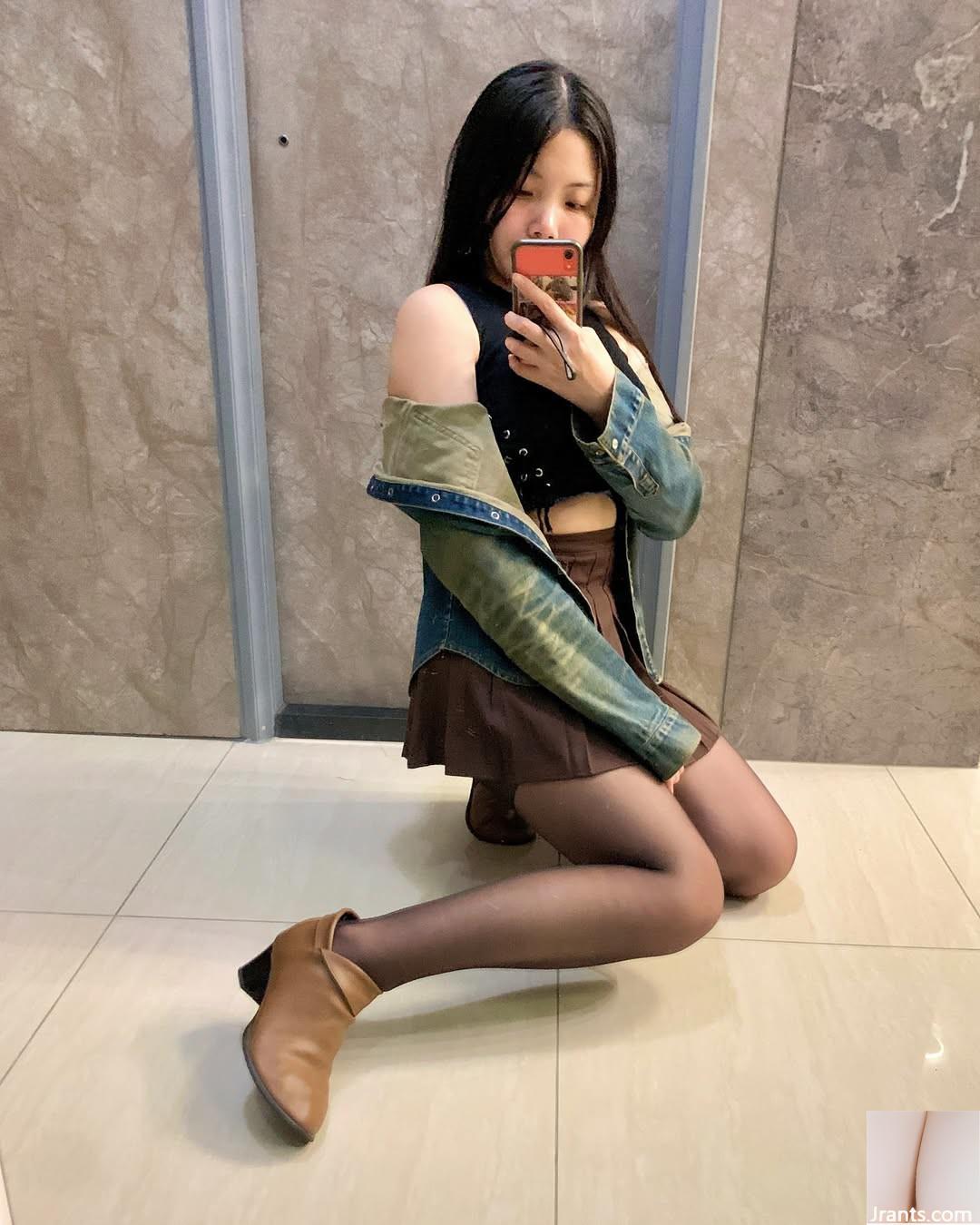 Những hình ảnh khác nhau về bộ ngực nóng và đẹp là “ni ni” hấp dẫn (17p)