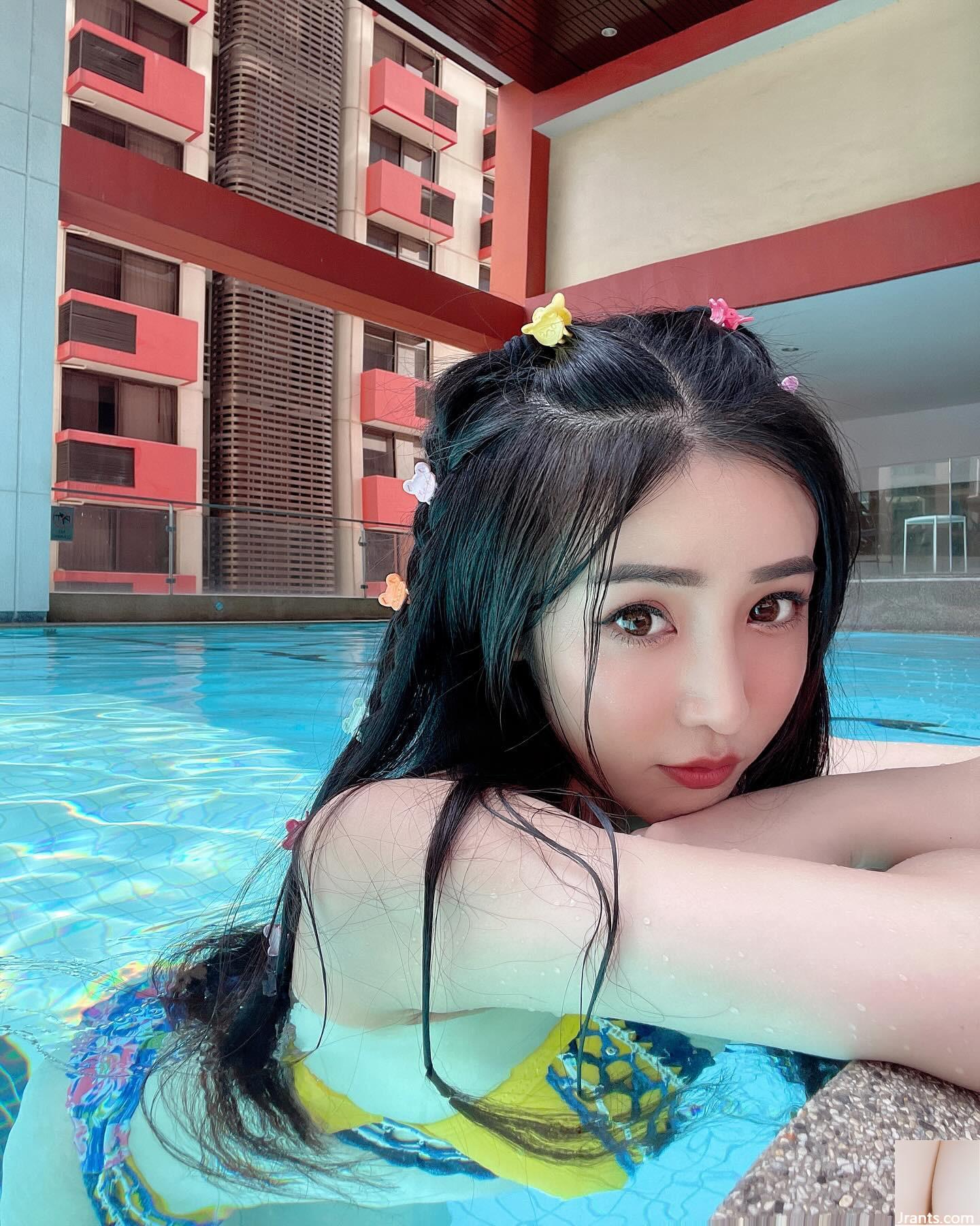 Sự cám dỗ của bộ ngực đẹp “Xu Weian vivi_hsu” với bộ ngực tròn và đầy đặn (20p) - Ảnh 7