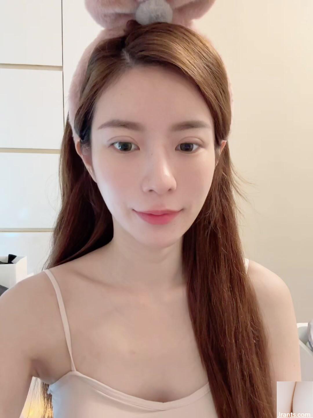 Sự cám dỗ của làn da trắng tuyết “Yan_lee” ở chu vi trên (13p) - Ảnh 13