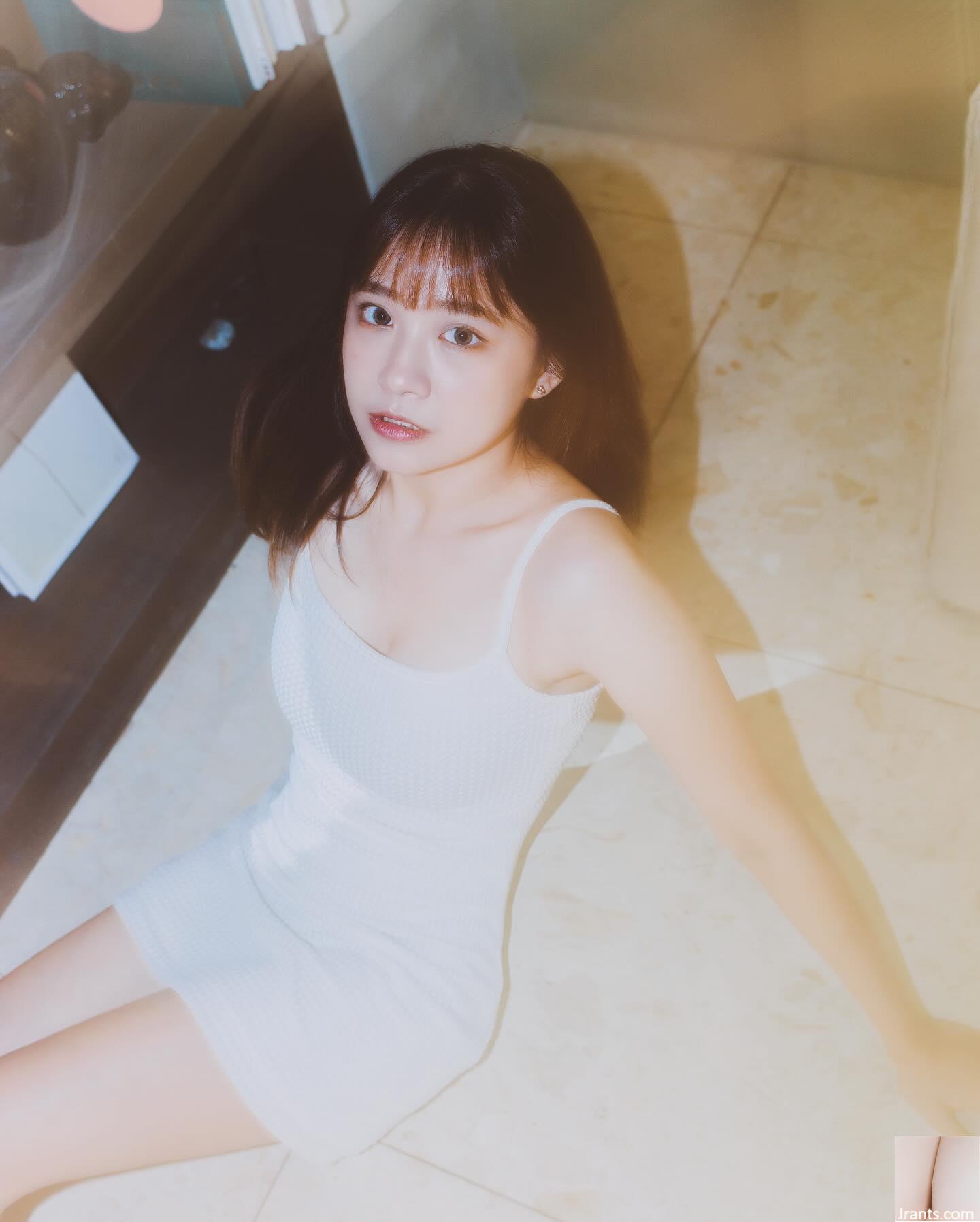 Nữ thần chân dài “Baoni” thắt chặt thắt lưng của cô ấy và quá sexy (17p) - Ảnh 4