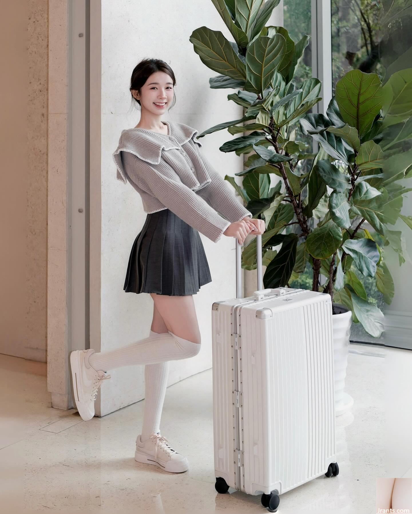 Đường cong của Nữ thần “Zhang Yan” chân dài khiến mọi người không thể chịu đựng được và trông thật quyến rũ (17p) - Ảnh 16