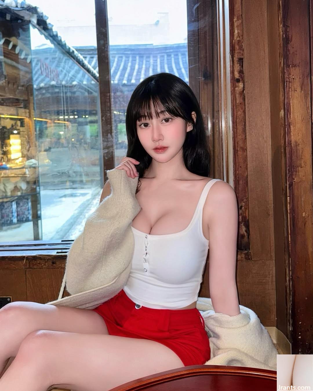 “Angela” quá nóng bỏng với bộ ngực tuyệt đẹp tràn ra ngoài cơ thể (10P) - Ảnh 5