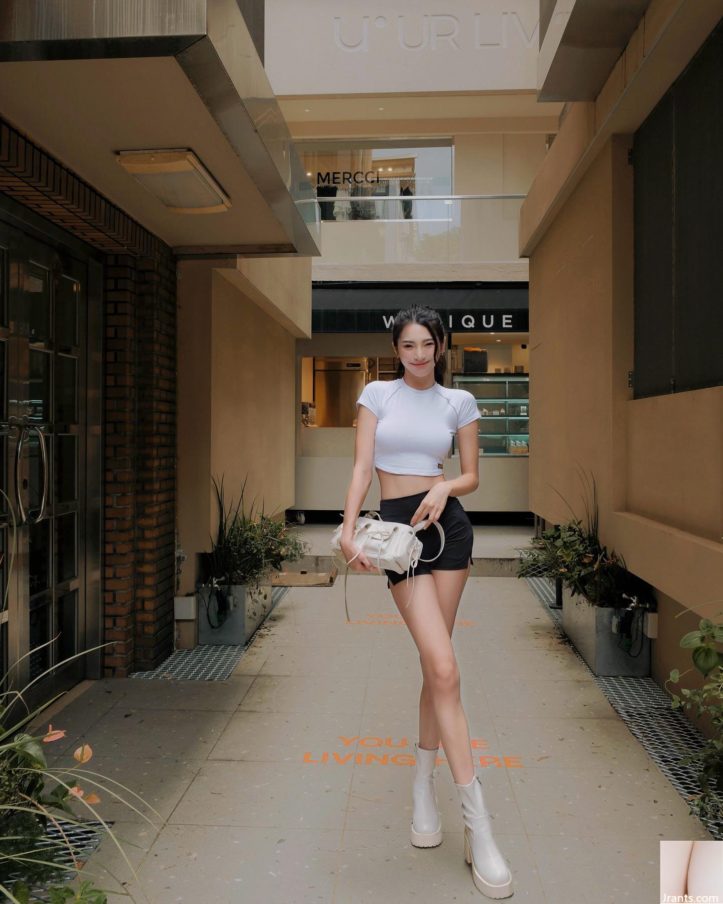 Phù thủy trên là rất nóng. - Ảnh 4