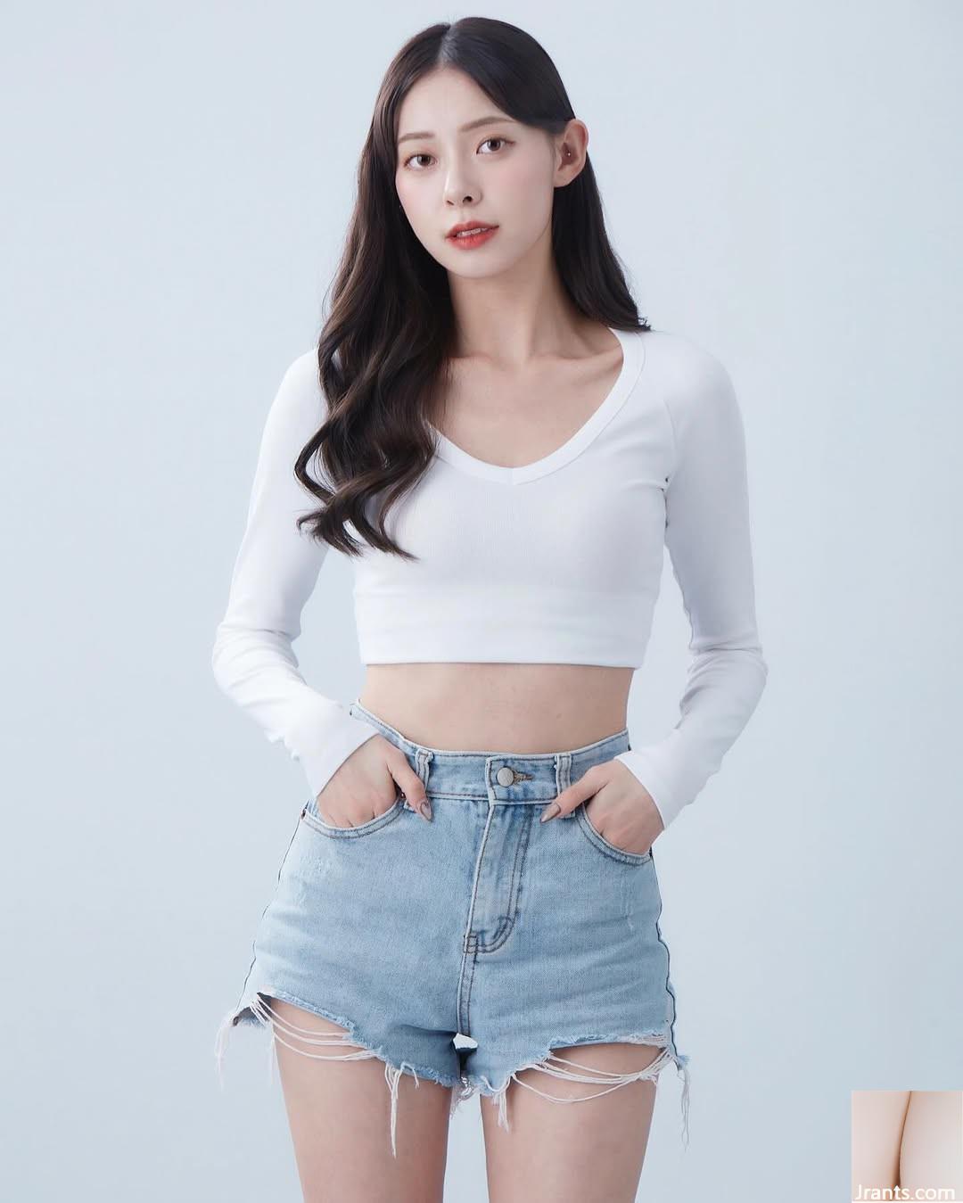 “Lin Qianhan” có vô số người hâm mộ vì vẻ đẹp và hình thể hoàn hảo (10P)