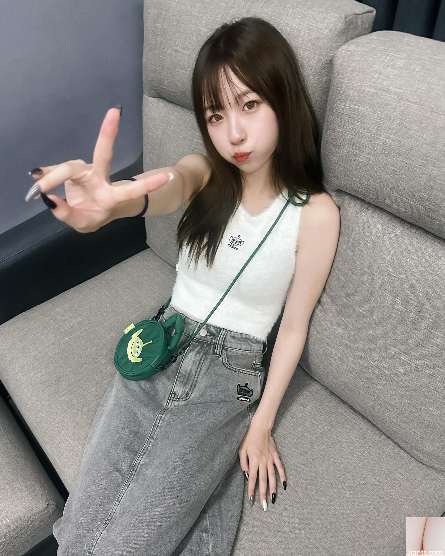 Các bức ảnh ngực nóng và đẹp khác nhau “Tầng một” rất gợi cảm (13p) - Ảnh 2