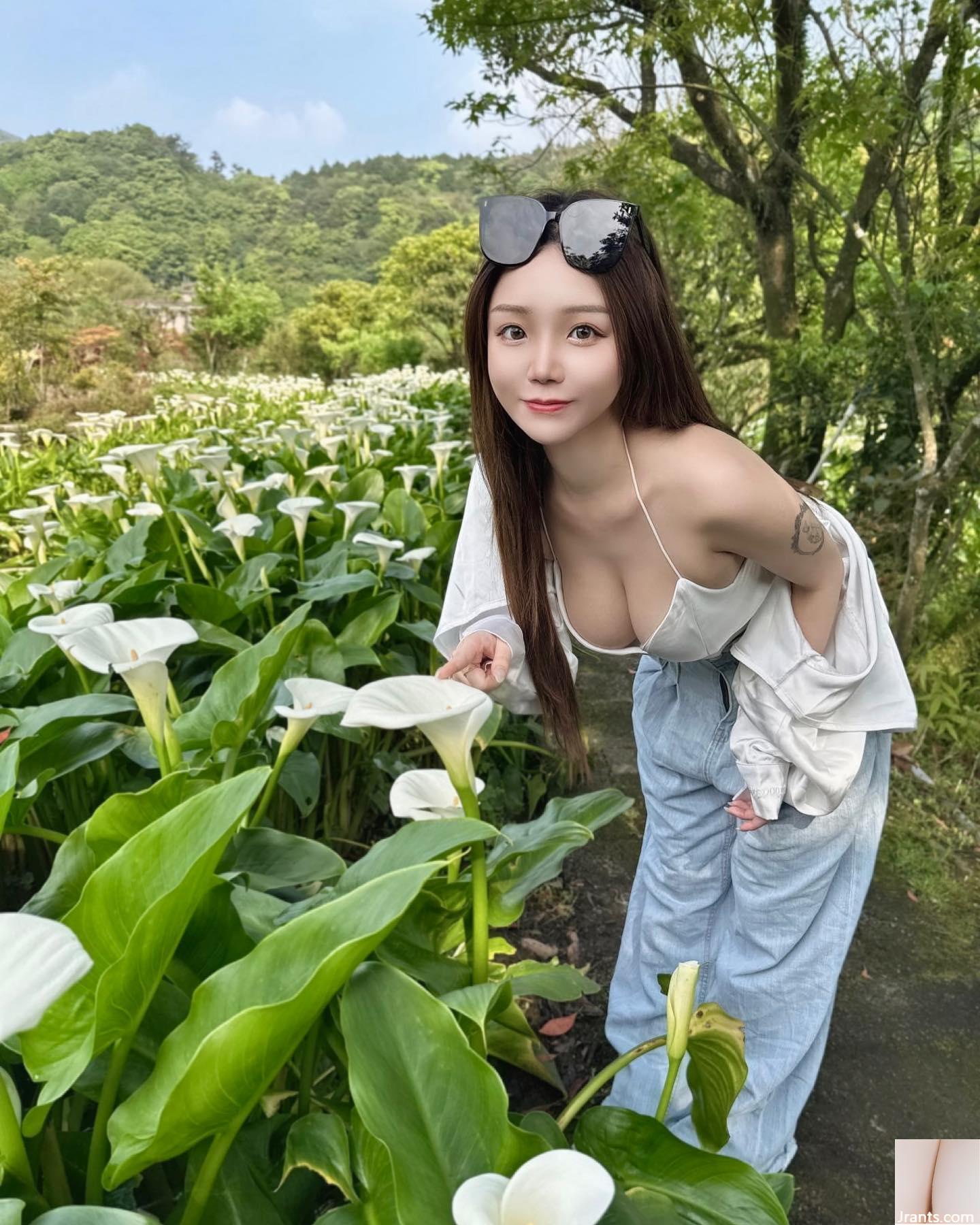 Cơ thể trắng và dịu dàng “Mạnh Mạnh” Khuôn mặt ngọt ngào đáng yêu đến nỗi nó không thể chịu đựng được (16p) - Ảnh 11