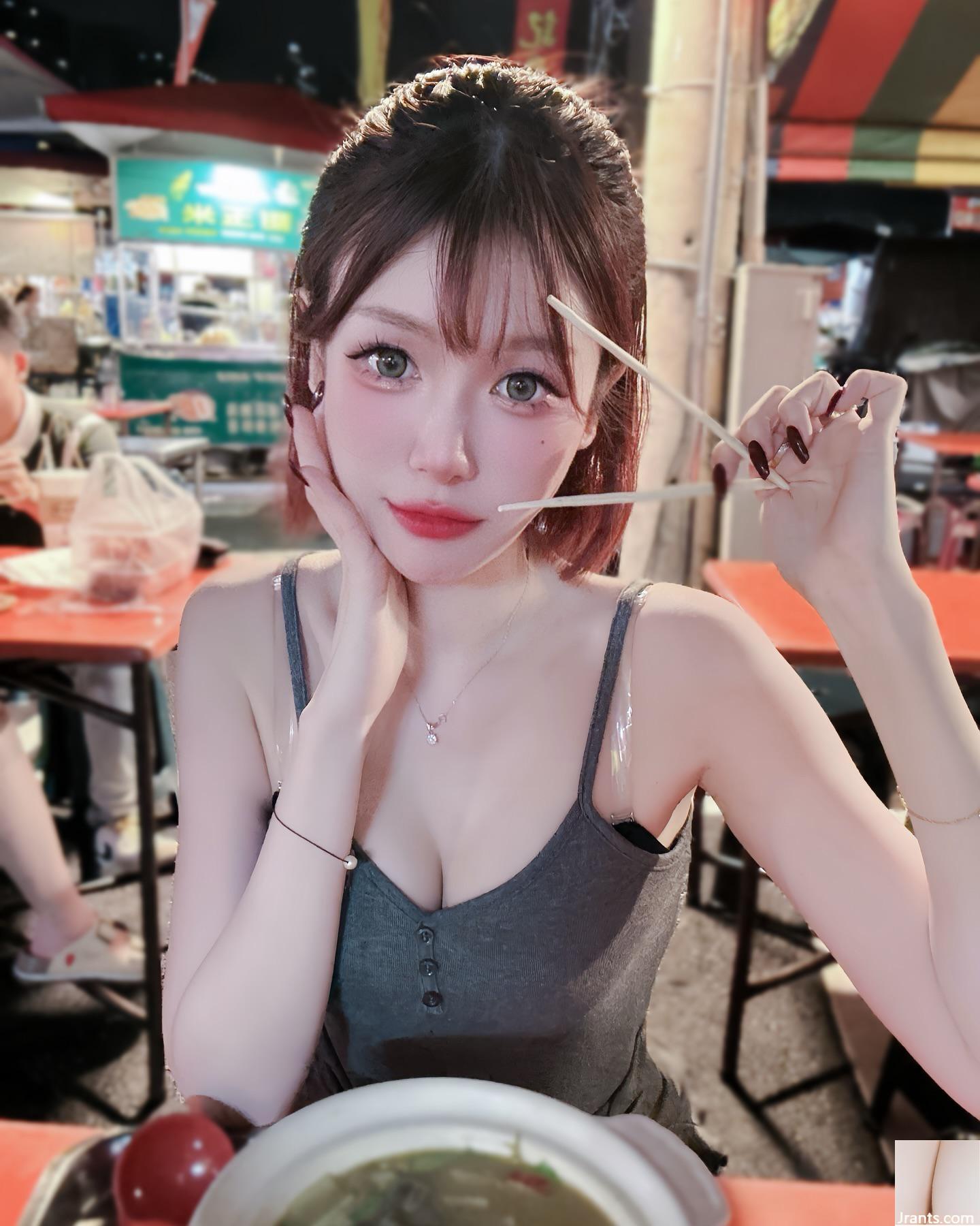 Cơ thể nóng bỏng “Vivi” là siêu bắt mắt và bộ ngực lớn không thể chịu đựng được (20p) - Ảnh 11