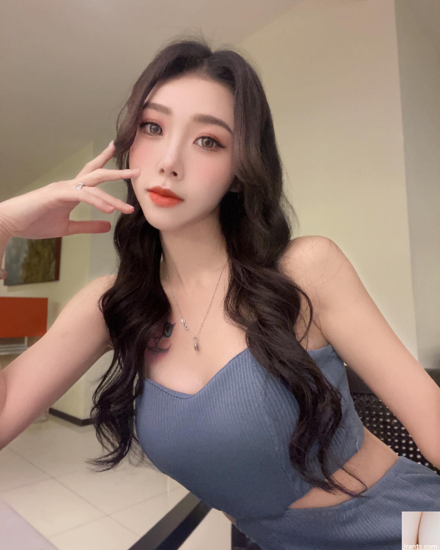 Nữ thần xinh đẹp “Zhang Xuan_erica” ​​đang quyến rũ sự gợi cảm của cô ấy (20p) - Ảnh 19