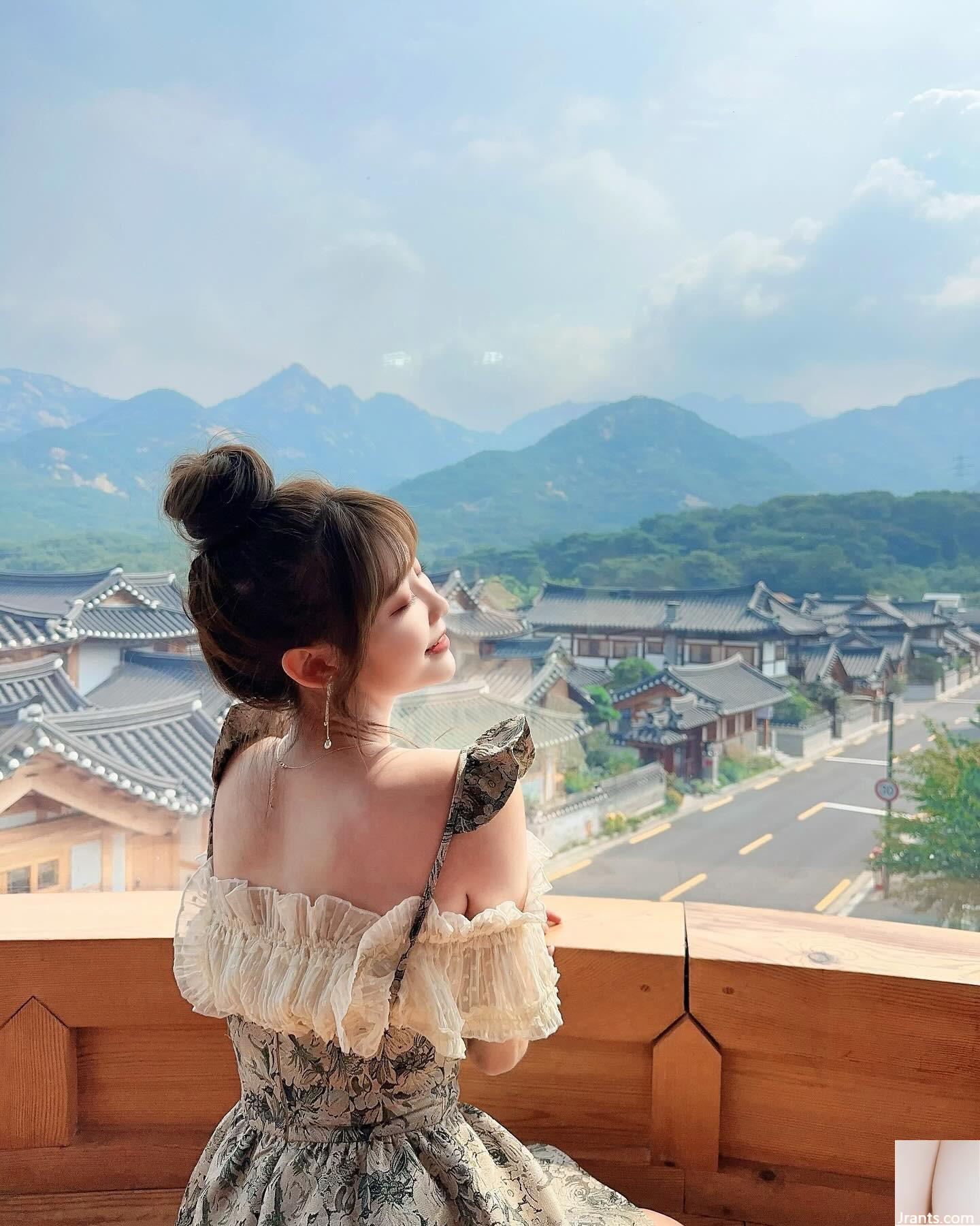 Cô gái siêu dễ thương “Elsa” em gái ngọt ngào che giấu cô ấy và có đôi chân quyến rũ (13p) - Ảnh 7