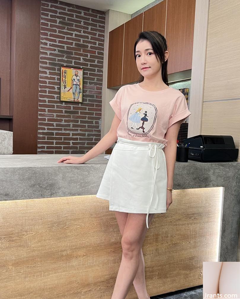 Nụ cười thật quyến rũ đến nỗi “Guo Bitang” đầy quá đến nỗi nó sắp tràn ra với bộ ngực trắng và đẹp (12p) - Ảnh 6