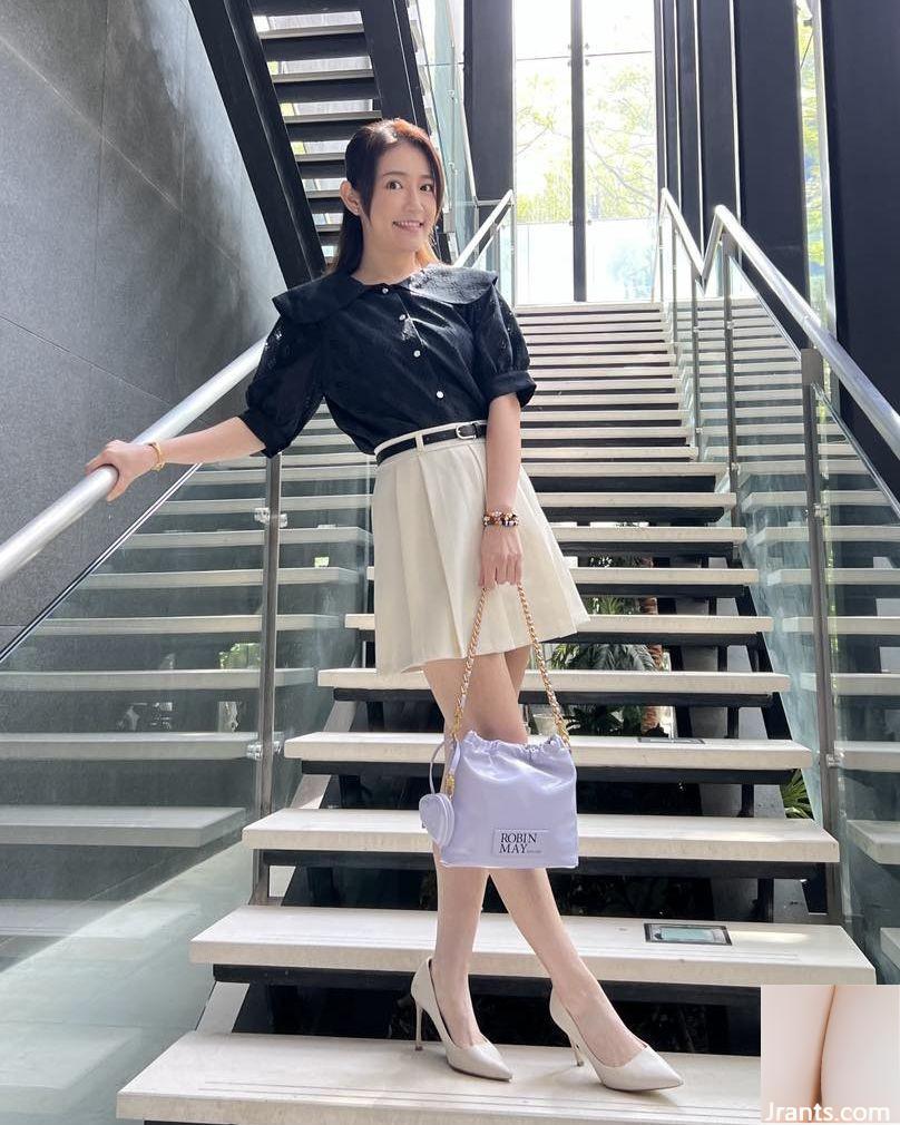 Nụ cười thật quyến rũ đến nỗi “Guo Bitang” đầy quá đến nỗi nó sắp tràn ra với bộ ngực trắng và đẹp (12p) - Ảnh 7