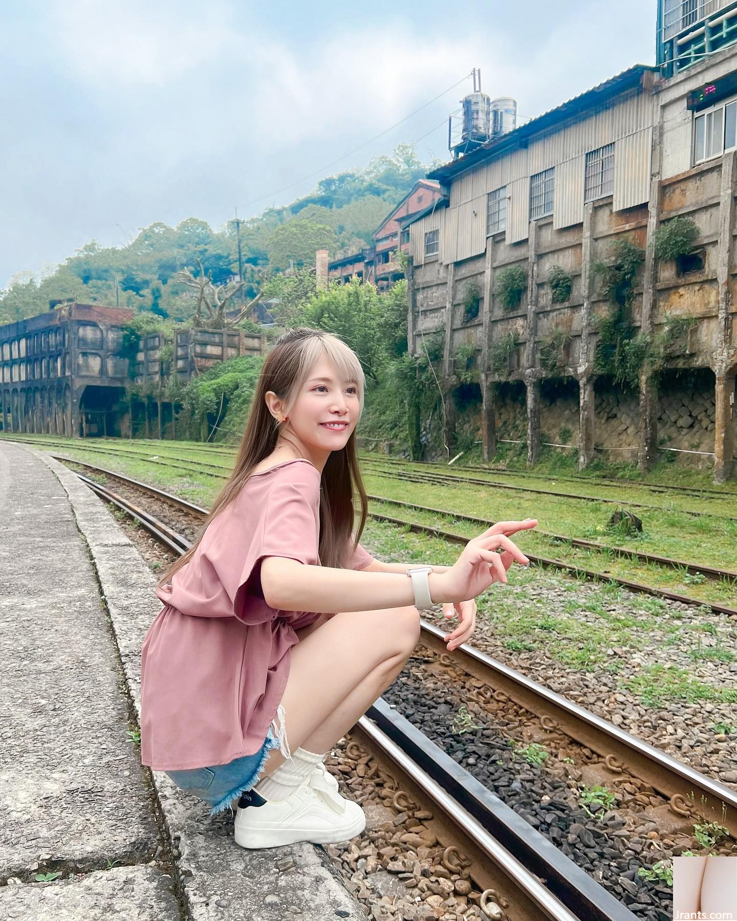 Đường cong hình cuối cùng là “màu vàng? (_ Likky” và những con nai nhỏ bên trong va vào bẫy (10p)