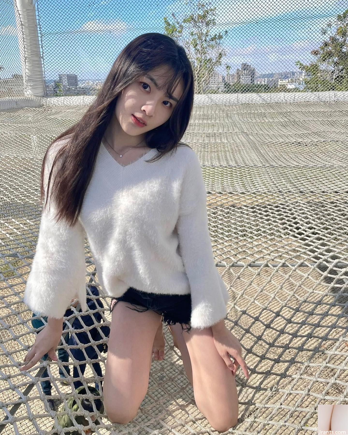 Ngực lớn “Mianmian (Yuxin)” kết hợp của hình ảnh nóng và tính khí thanh lịch (16p) - Ảnh 5