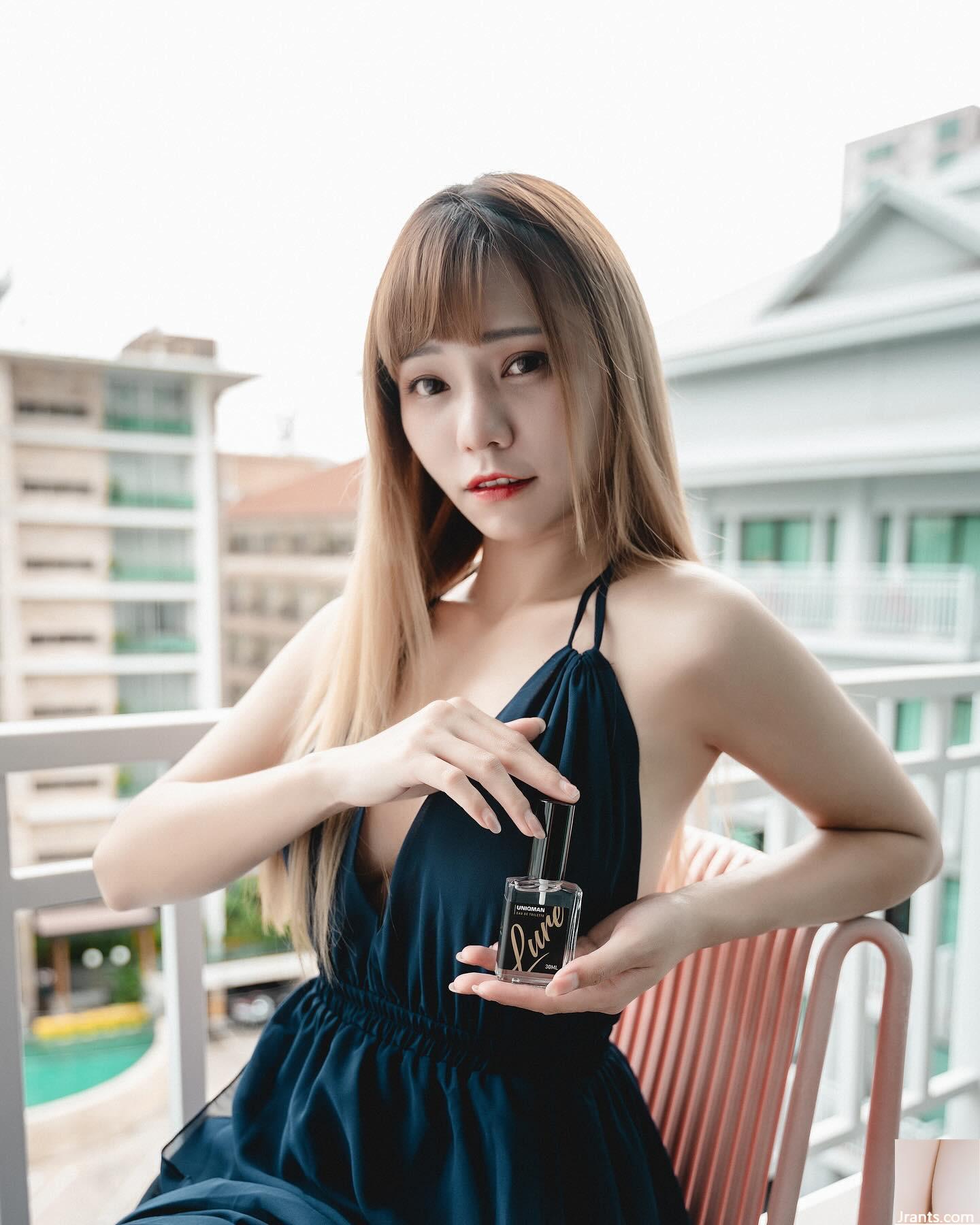 Một cơ thể gợi cảm “Bonny” với nụ cười trên ngực cô ấy chinh phục đôi mắt của bạn (17p) - Ảnh 16