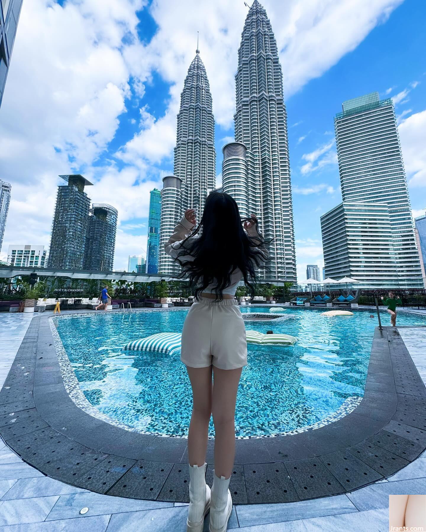 Con ngựa nhỏ xinh đẹp “Little Yingxi” có một đường cong cơ thể rất đẹp bị mê hoặc bởi hình dạng cực đoan (16p) - Ảnh 4