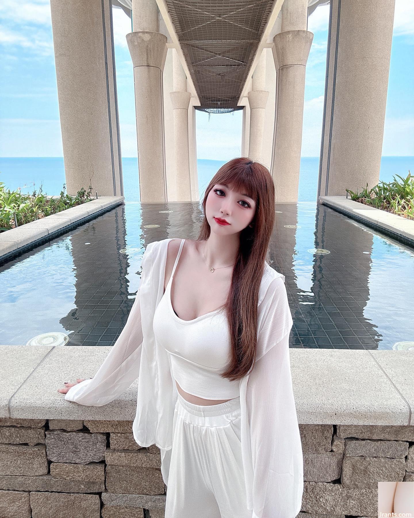 Con ngựa nhỏ xinh đẹp “Little Yingxi” có một đường cong cơ thể rất đẹp bị mê hoặc bởi hình dạng cực đoan (16p) - Ảnh 5