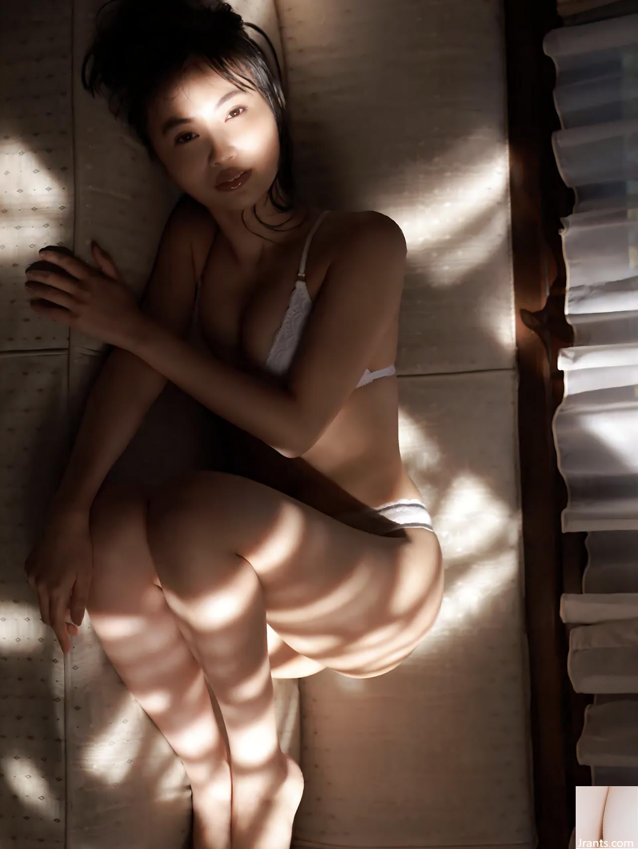 (Wangyue Liuye) Đường cong cơ thể quá dữ dội và hương thơm liên tục hấp dẫn (33p) - Ảnh 13