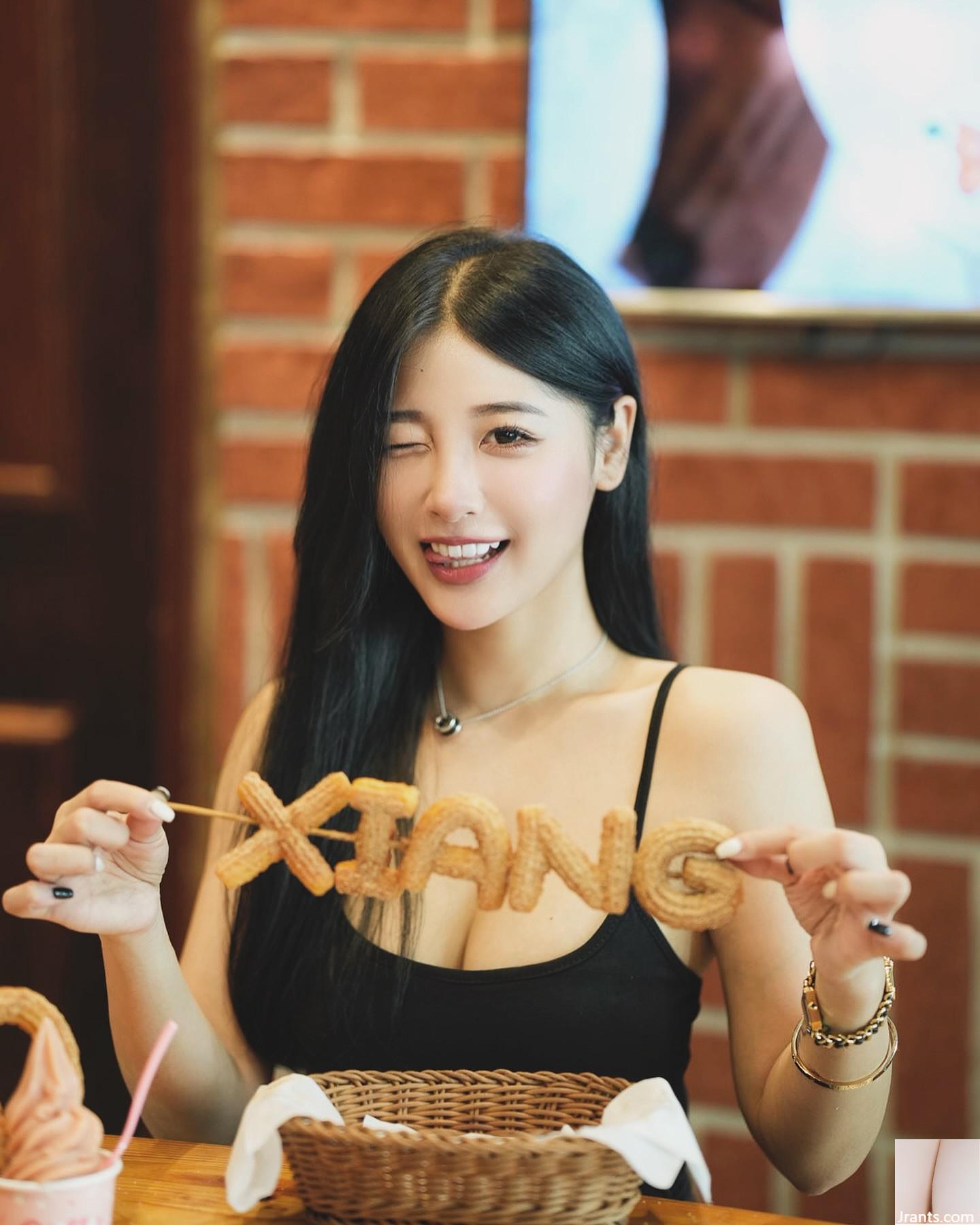 Tiên xuống Trái đất “Zeng Xiangling_xiangling_xiangling” một chút cho thấy bộ ngực của cô ấy và đang hấp dẫn đến chết (20p) - Ảnh 8