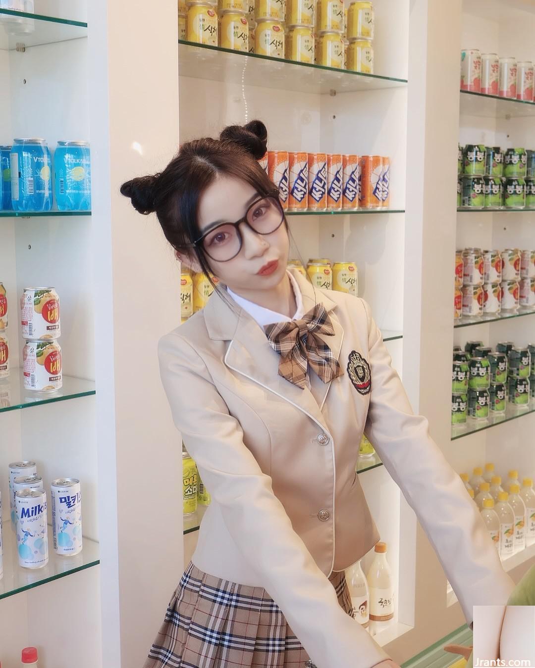 Vẻ đẹp lạnh lùng “Kui Ni” có khí chất tuyệt vời! Đôi mắt không ngừng quyến rũ (10P) - Ảnh 4